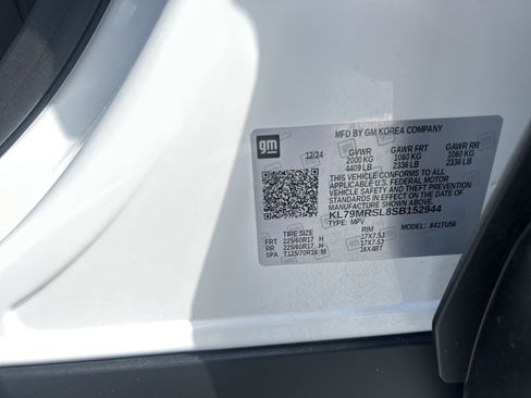 Used 2025 Chevrolet TrailBlazer LT AWD/4WD image 22