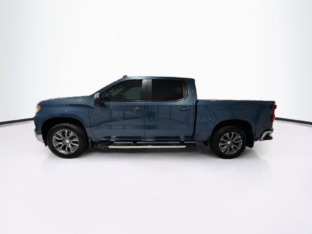 Used 2024 Chevrolet Silverado 1500 LT AWD/4WD image 4
