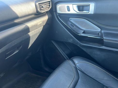 Used 2021 Ford Explorer ST w/ Equipment Group 401A image 26