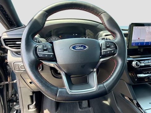 Certified 2022 Ford Explorer ST-Line w/ Class IV Trailer Tow Package AWD/4WD image 12