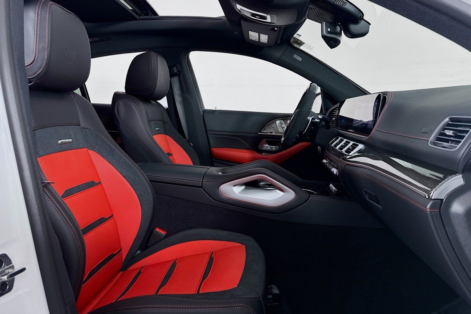 New 2026 Mercedes-Benz GLE 53 AMG 4MATIC Coupe image 6