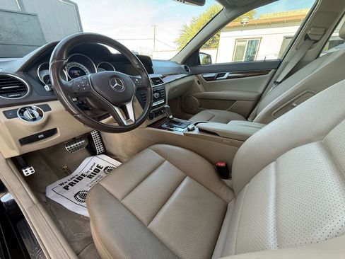 Used 2013 Mercedes-Benz C 250 Sedan w/ Multimedia Pkg image 14