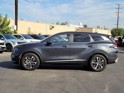 Certified 2024 Kia Sportage EX FWD image 9