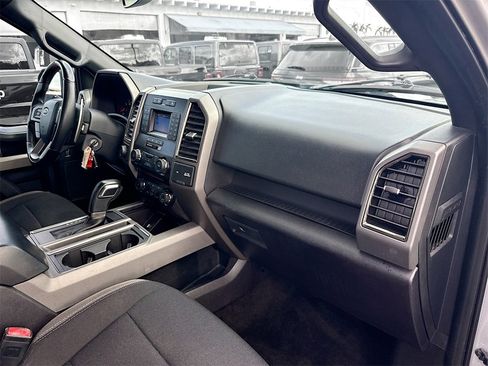 Used 2018 Ford F150 Raptor image 34