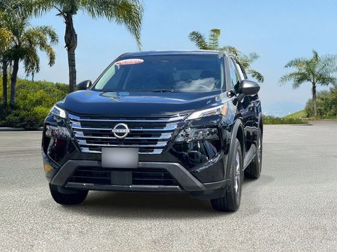 Certified 2026 Nissan Rogue S FWD image 7