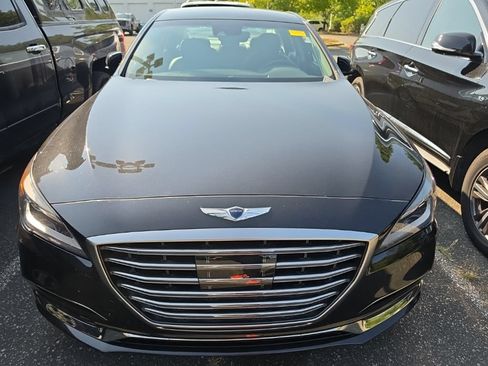 Used 2018 Genesis G80 3.8 RWD image 5
