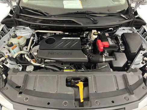 Used 2024 Nissan Rogue SV w/ SV Premium Package AWD/4WD image 11