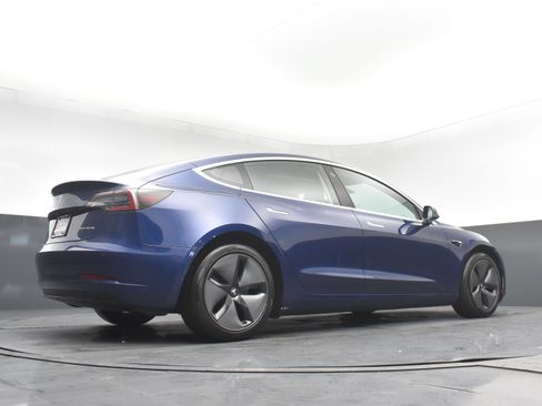 Used 2018 Tesla Model 3 Long Range AWD/4WD image 24