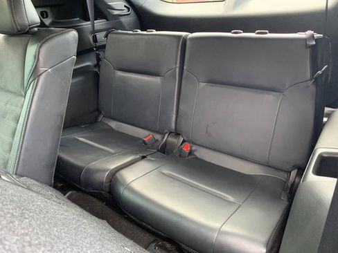 Used 2023 Mitsubishi Outlander SE image 18