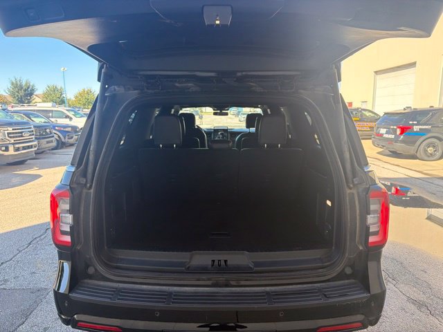 Used 2024 Ford Expedition Max Limited AWD/4WD image 15