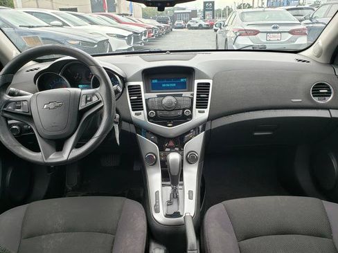 Used 2015 Chevrolet Cruze LT FWD image 15