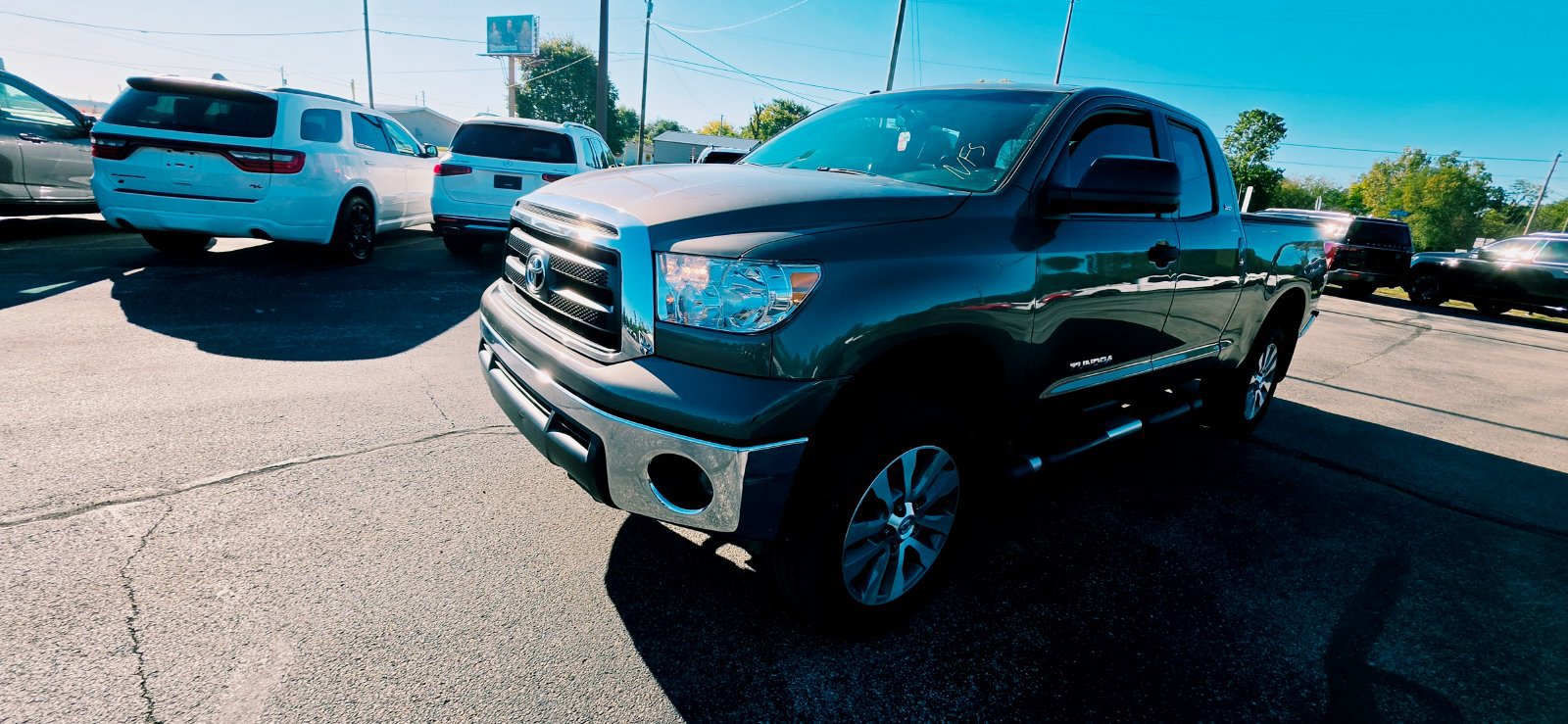 Used 2012 Toyota Tundra 4x4 Double Cab w/ TRD Off-Road Pkg image 1