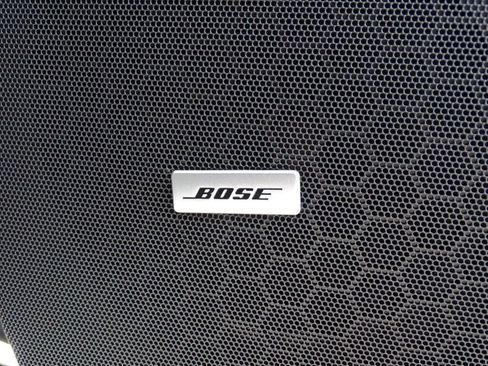 New 2025 Cadillac XT5 Luxury image 10