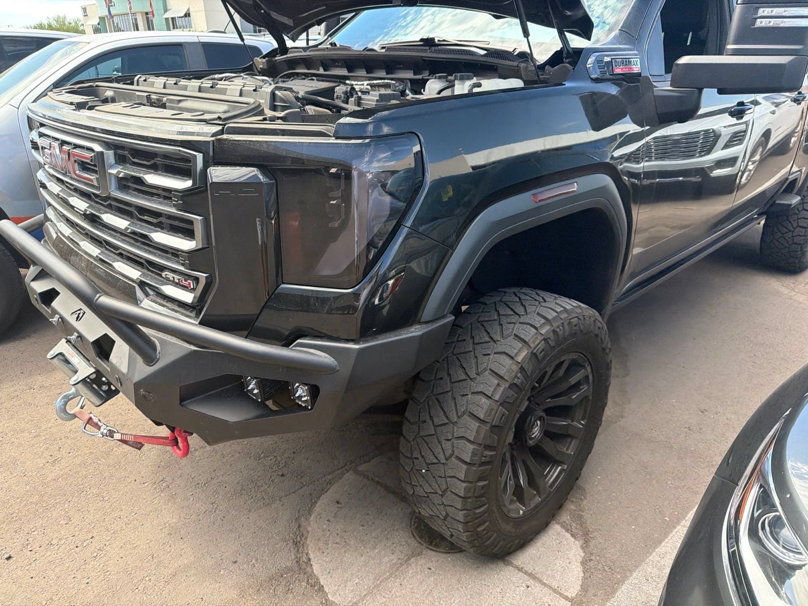 Used 2024 GMC Sierra 2500 AT4 w/ AT4 Premium Plus Package AWD/4WD image 1