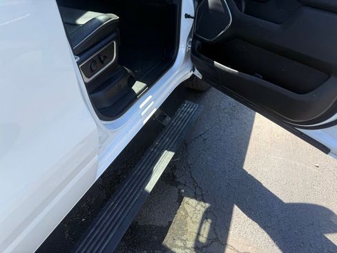 Used 2023 RAM 1500 Laramie AWD/4WD image 60