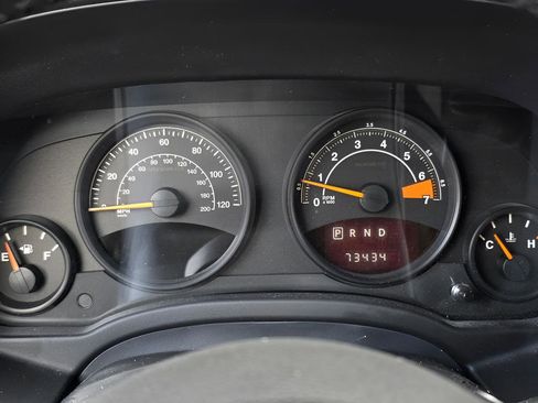 Used 2016 Jeep Patriot Latitude image 25