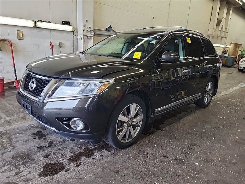 Used 2015 Nissan Pathfinder 4WD image 1