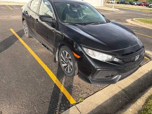 Used 2019 Honda Civic LX image 1