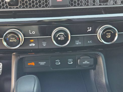 Used 2025 Honda Civic Sport image 17