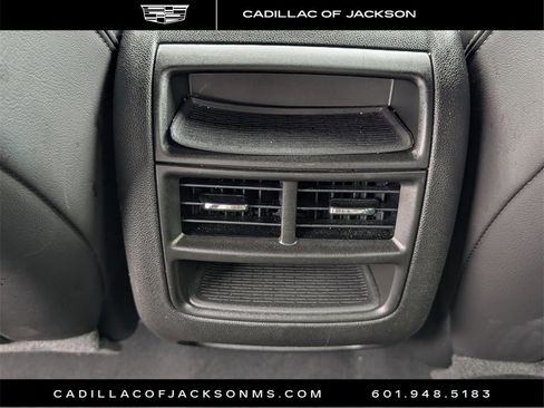 Used 2025 Cadillac XT5 Premium Luxury image 25