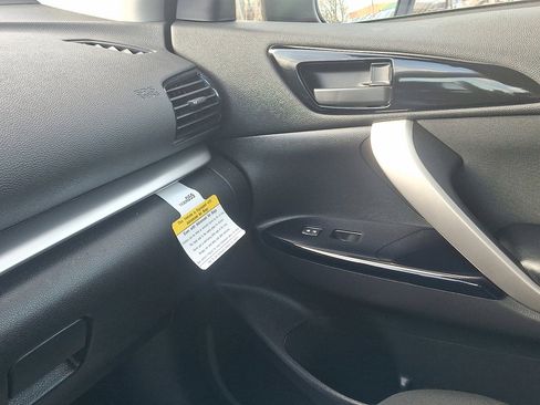 Used 2023 Mitsubishi Eclipse Cross LE image 31