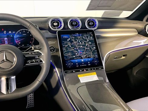 New 2026 Mercedes-Benz GLC 300 4MATIC image 8