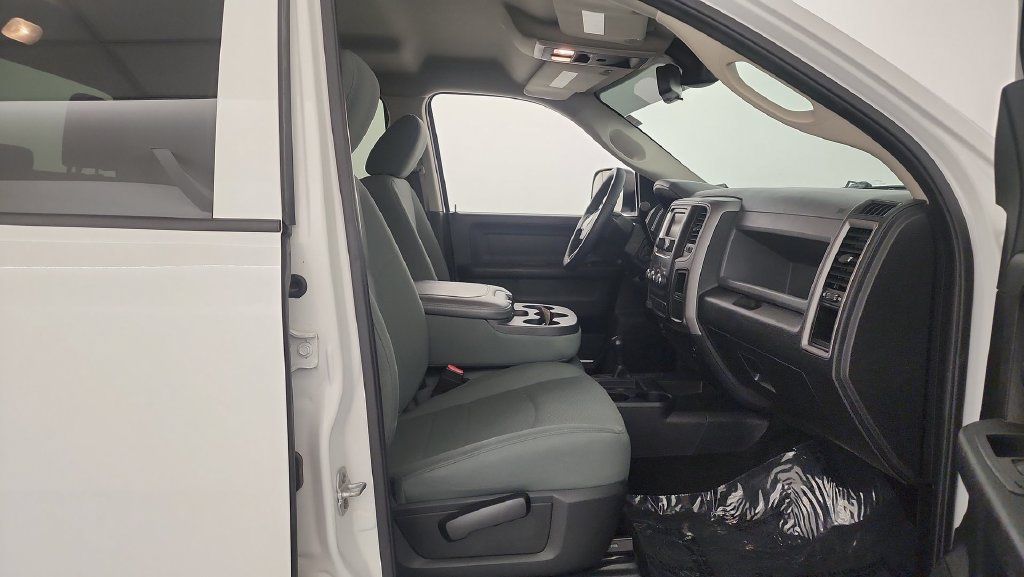 Used 2015 RAM 2500 Tradesman w/ Chrome Appearance Group AWD/4WD image 22