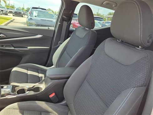 Certified 2023 Chevrolet Bolt EUV LT w/ Driver Confidence Package image 15