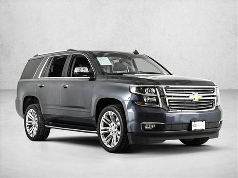 Used 2020 Chevrolet Tahoe Premier AWD/4WD image 3