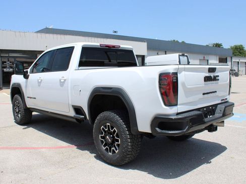 Used 2026 GMC Sierra 2500 AT4X w/ Snow Plow Prep/Camper Package AWD/4WD image 5