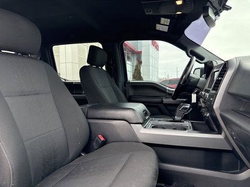 Used 2018 Ford F150 XLT w/ Equipment Group 302A Luxury image 26