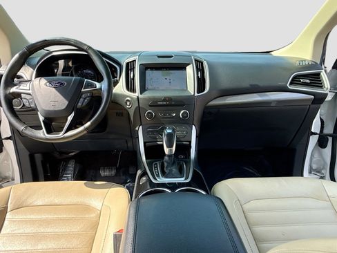 Used 2016 Ford Edge SEL w/ Equipment Group 201A image 3