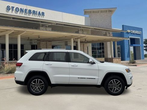 Used 2022 Jeep Grand Cherokee Limited image 4