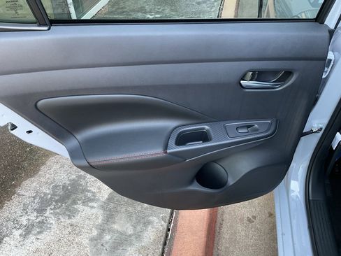 New 2025 Nissan Versa SR w/ Trunk Package image 16