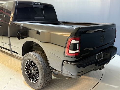 Used 2024 RAM 2500 Laramie w/ Night Edition image 20