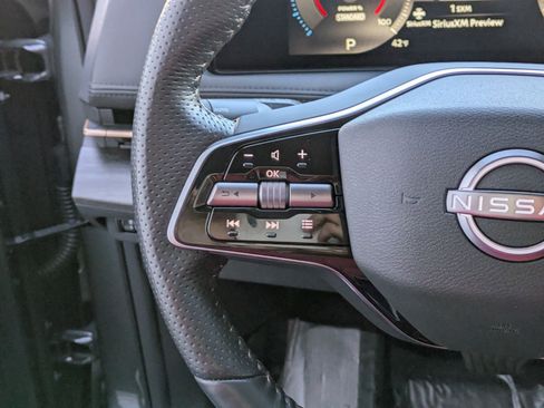 Used 2023 Nissan Ariya AWD image 19