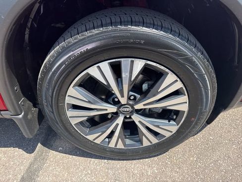 Certified 2023 Nissan Rogue SV AWD/4WD image 35