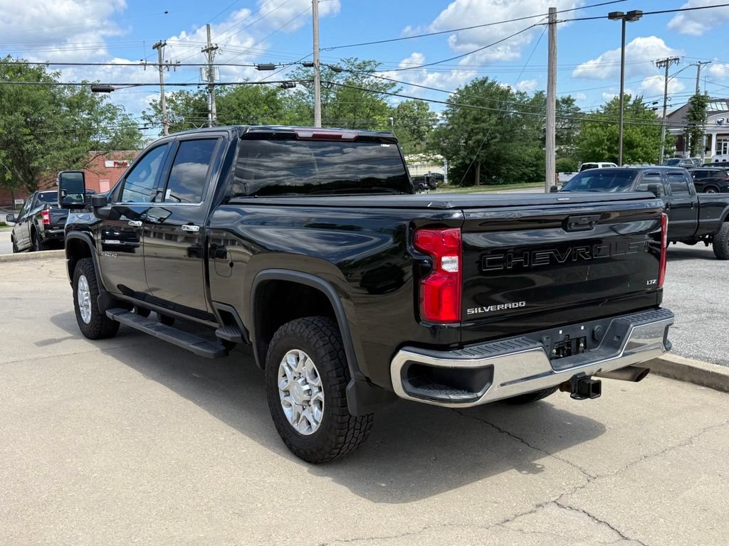 Used 2020 Chevrolet Silverado 2500 LTZ w/ Z71 Off-Road Package AWD/4WD image 9