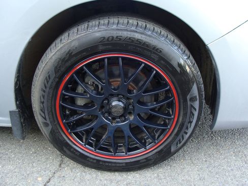 Used 2018 Subaru Impreza 2.0i image 26