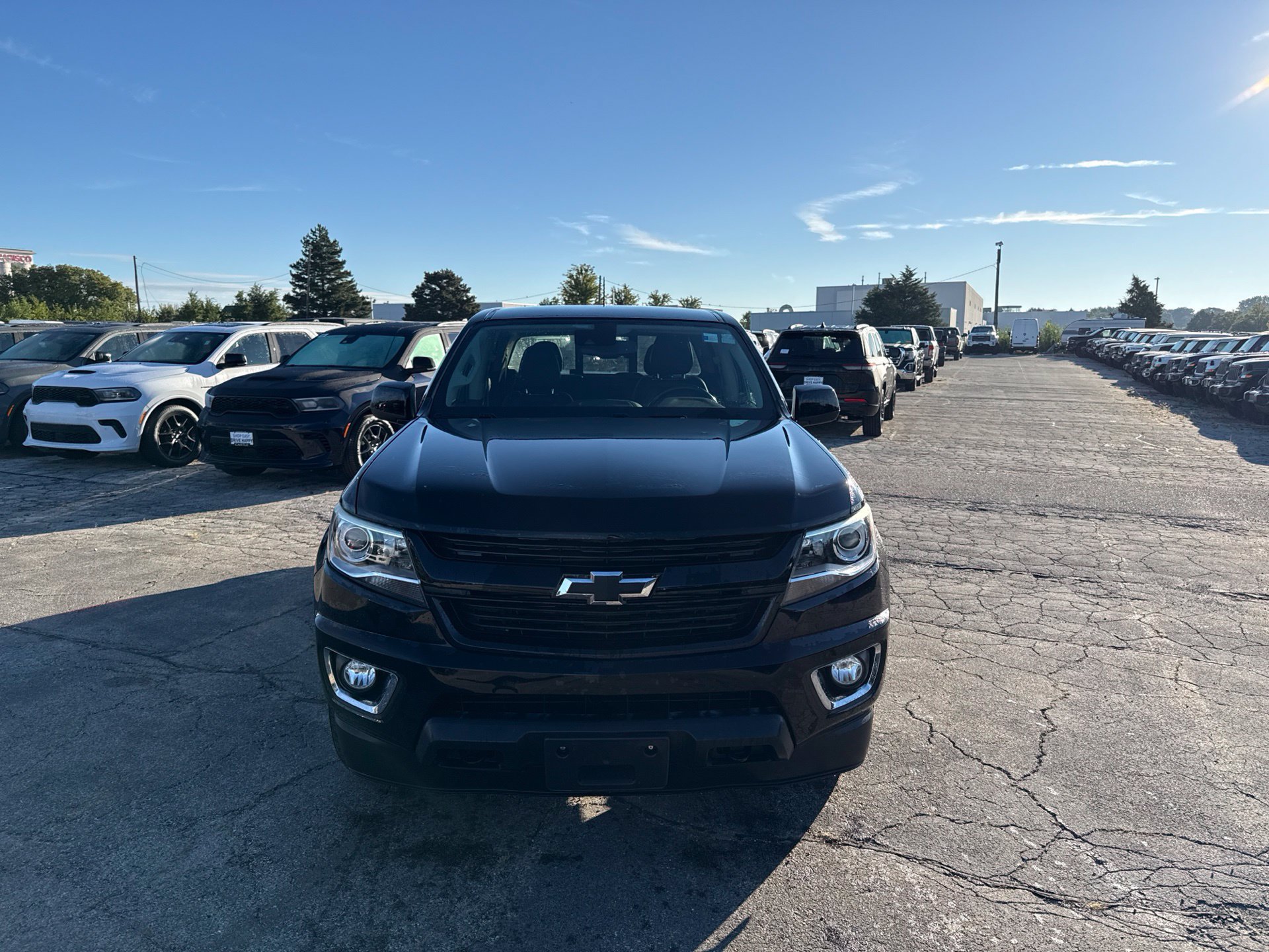 Used 2016 Chevrolet Colorado LT w/ Midnight Edition AWD/4WD image 2