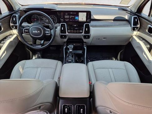 Used 2023 Kia Sorento S w/ Panoramic Sunroof Package AWD/4WD image 19