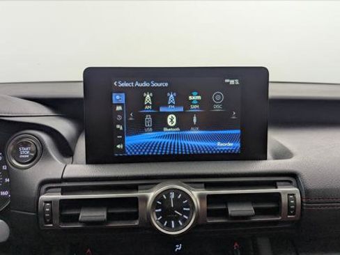 Used 2022 Lexus IS 300 RWD image 28