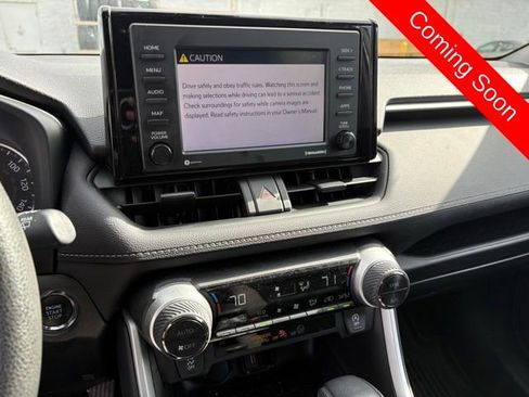 Used 2022 Toyota RAV4 XLE AWD/4WD image 10