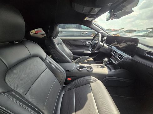 Used 2024 Ford Mustang Premium RWD image 11