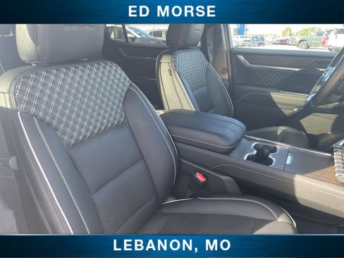 Used 2024 GMC Acadia Denali AWD/4WD image 26