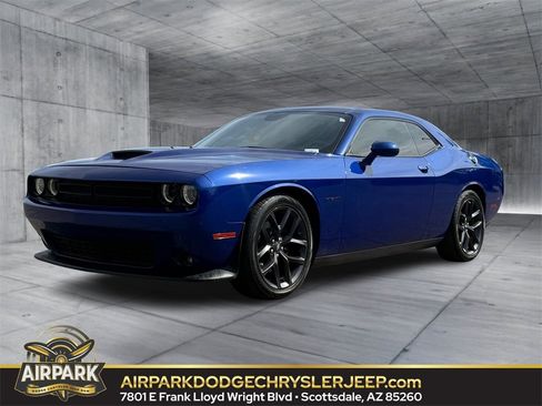 Used 2020 Dodge Challenger R/T w/ Blacktop Package image 1