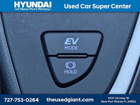 Used 2023 Lexus UX 250h FWD w/ Accessory Package (Z2) image 27