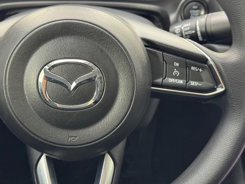 Used 2018 MAZDA MAZDA3 Sport w/ Preferred Equipment Package image 20