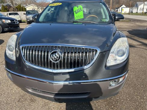 Used 2012 Buick Enclave Leather image 2