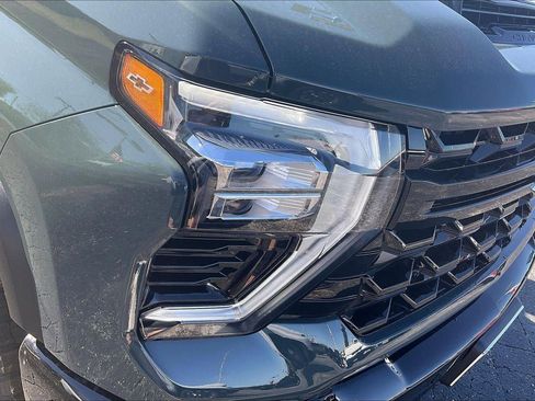 New 2026 Chevrolet Silverado 2500 ZR2 w/ LPO, Dark Essentials Package AWD/4WD image 31